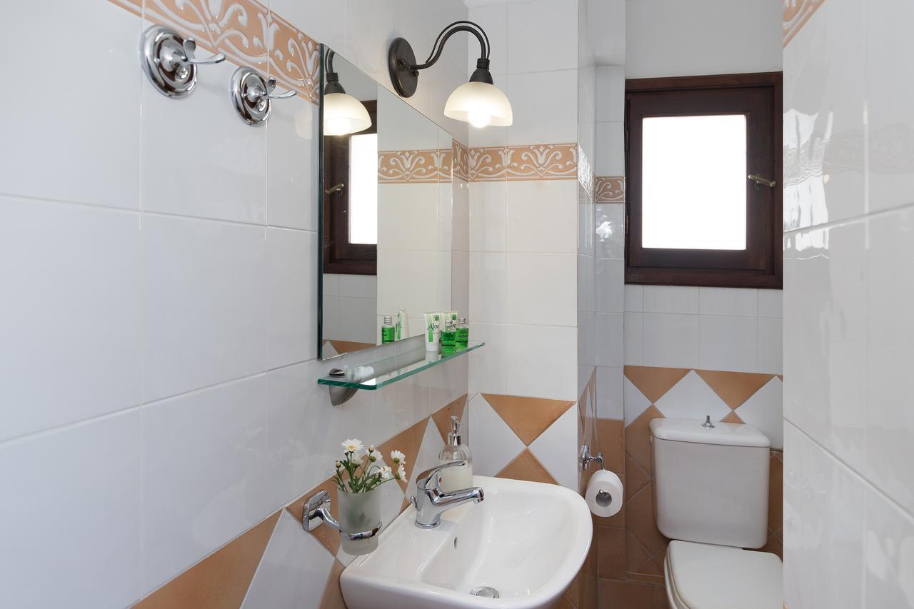 Iliada Hotel Ermúpoli Kültér fotó