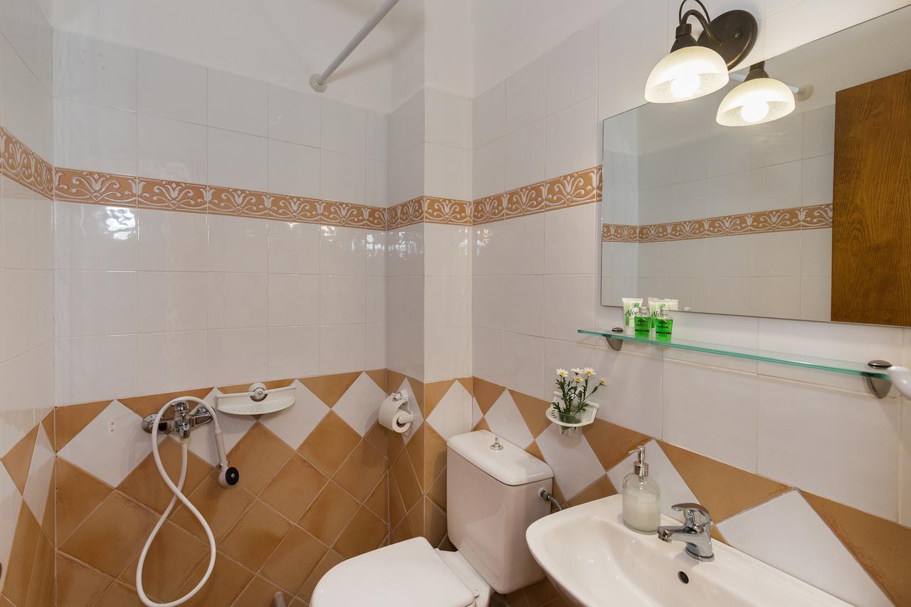 Iliada Hotel Ermúpoli Kültér fotó