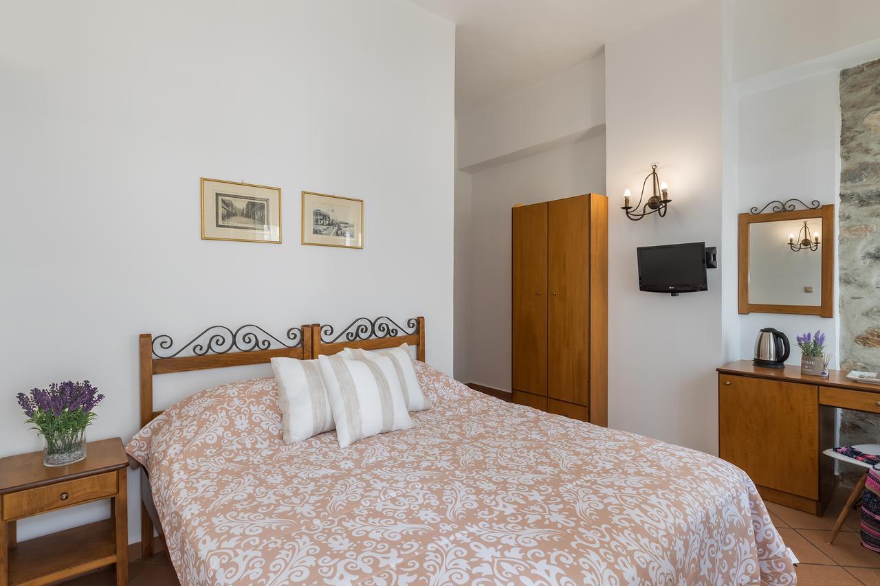 Iliada Hotel Ermúpoli Kültér fotó