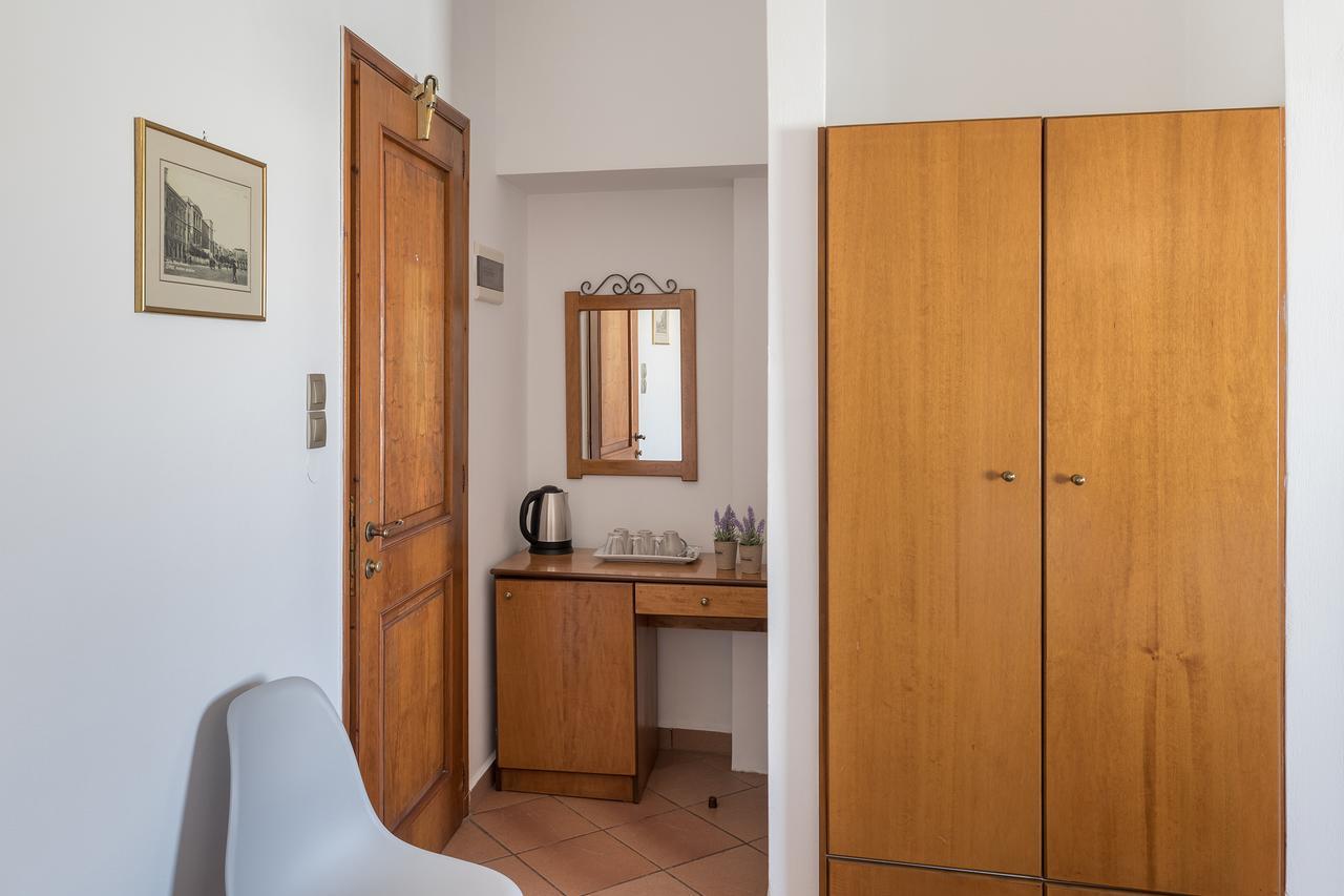 Iliada Hotel Ermúpoli Kültér fotó